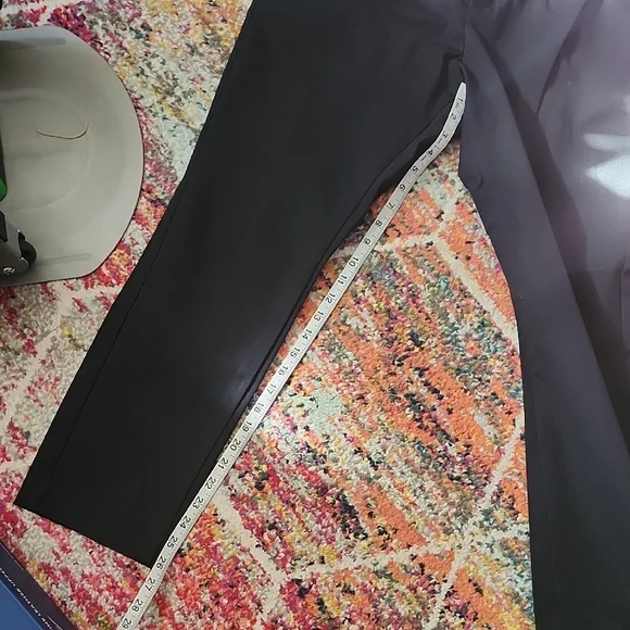 Old Navy Women's NWT Extra High Rise Polished Pixie Pants - Picture 12 of 14